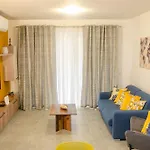 Amber Court Марсаскала
