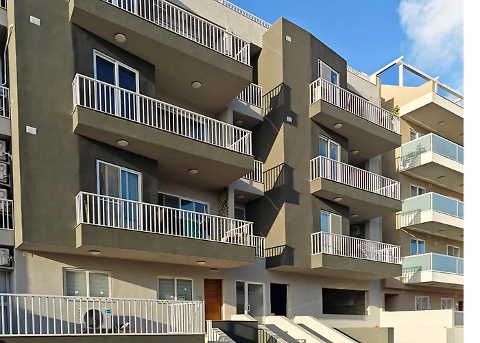 Amber Court Marsaskala