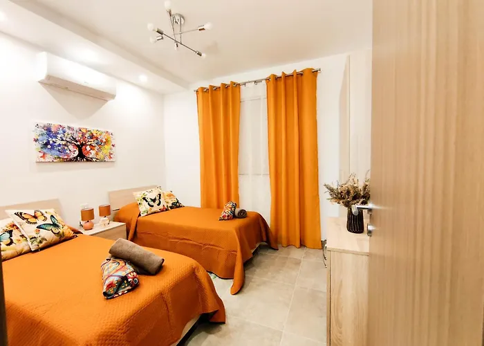 Amber Court Apartament *